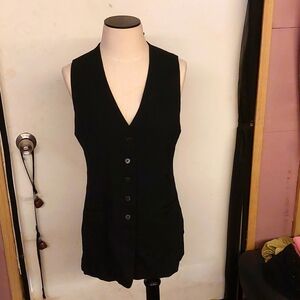 Anne Taylor size 4 Black Vest Top
